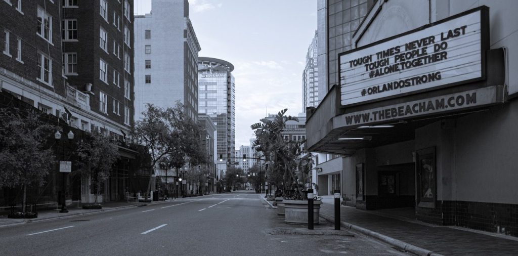 An empty orange ave.